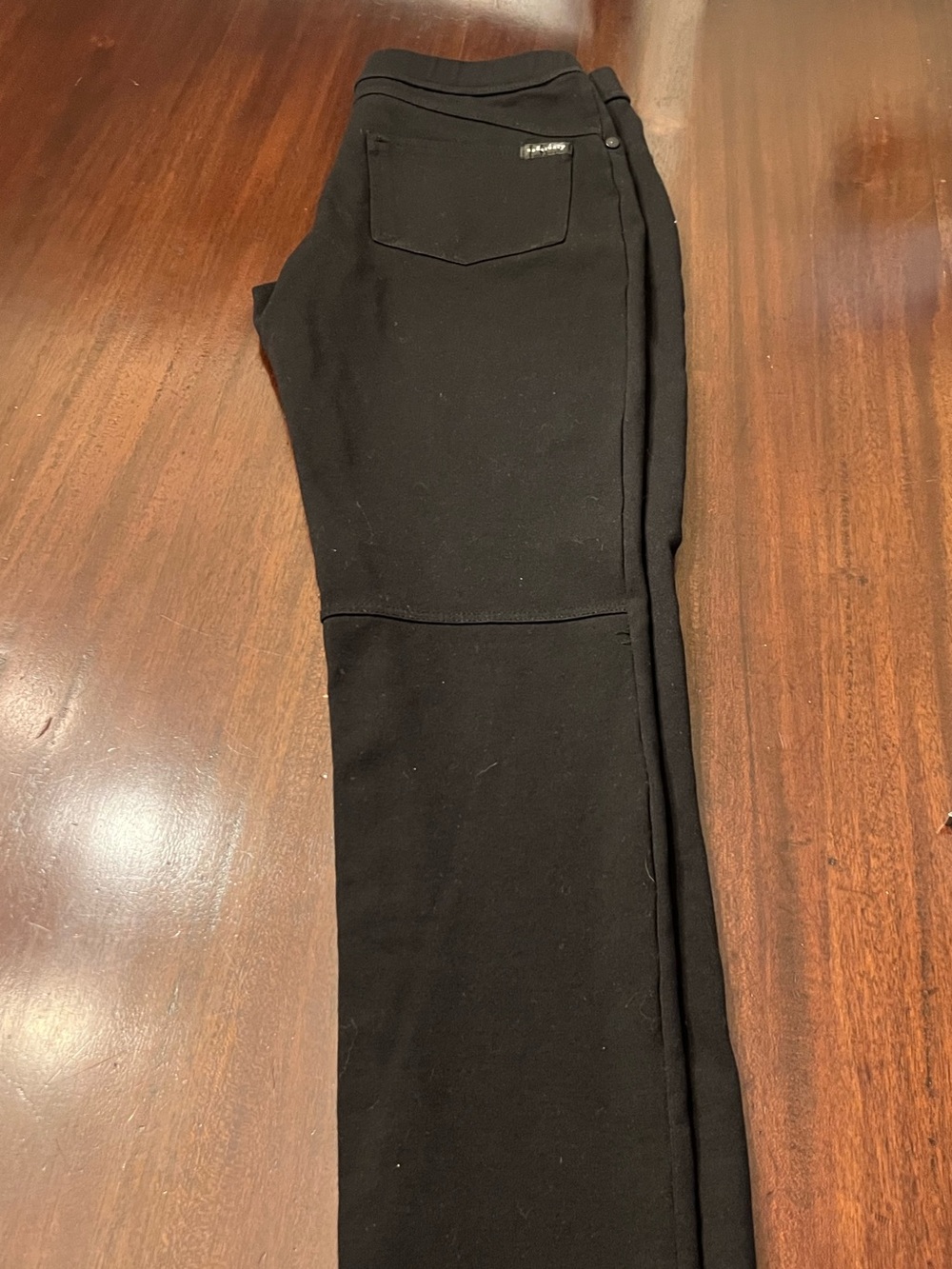 Sanctuary size Medium, mid-rise black Jeggings, faux back pockets, thick